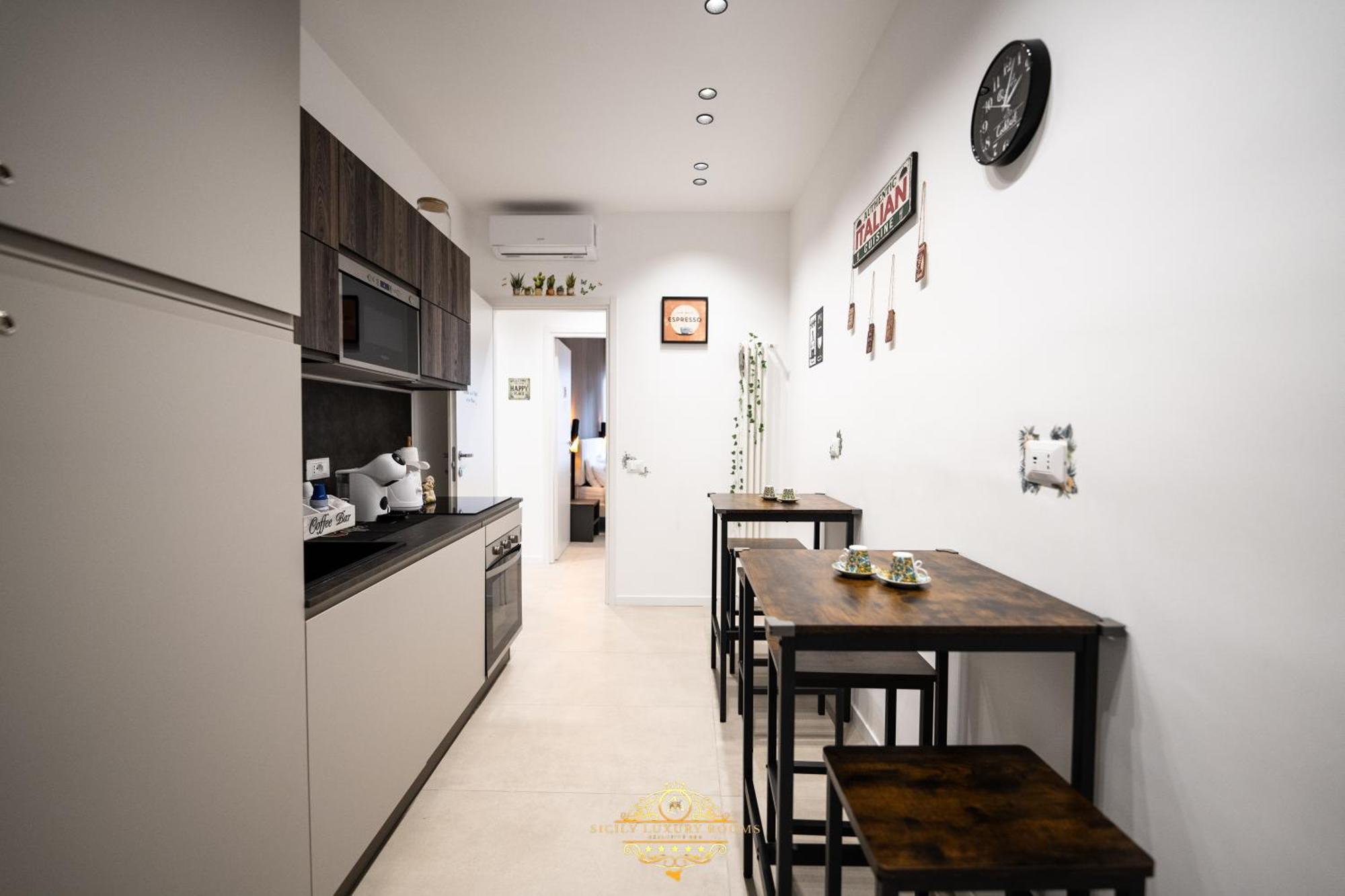 Sicily Luxury Rooms Палермо Экстерьер фото