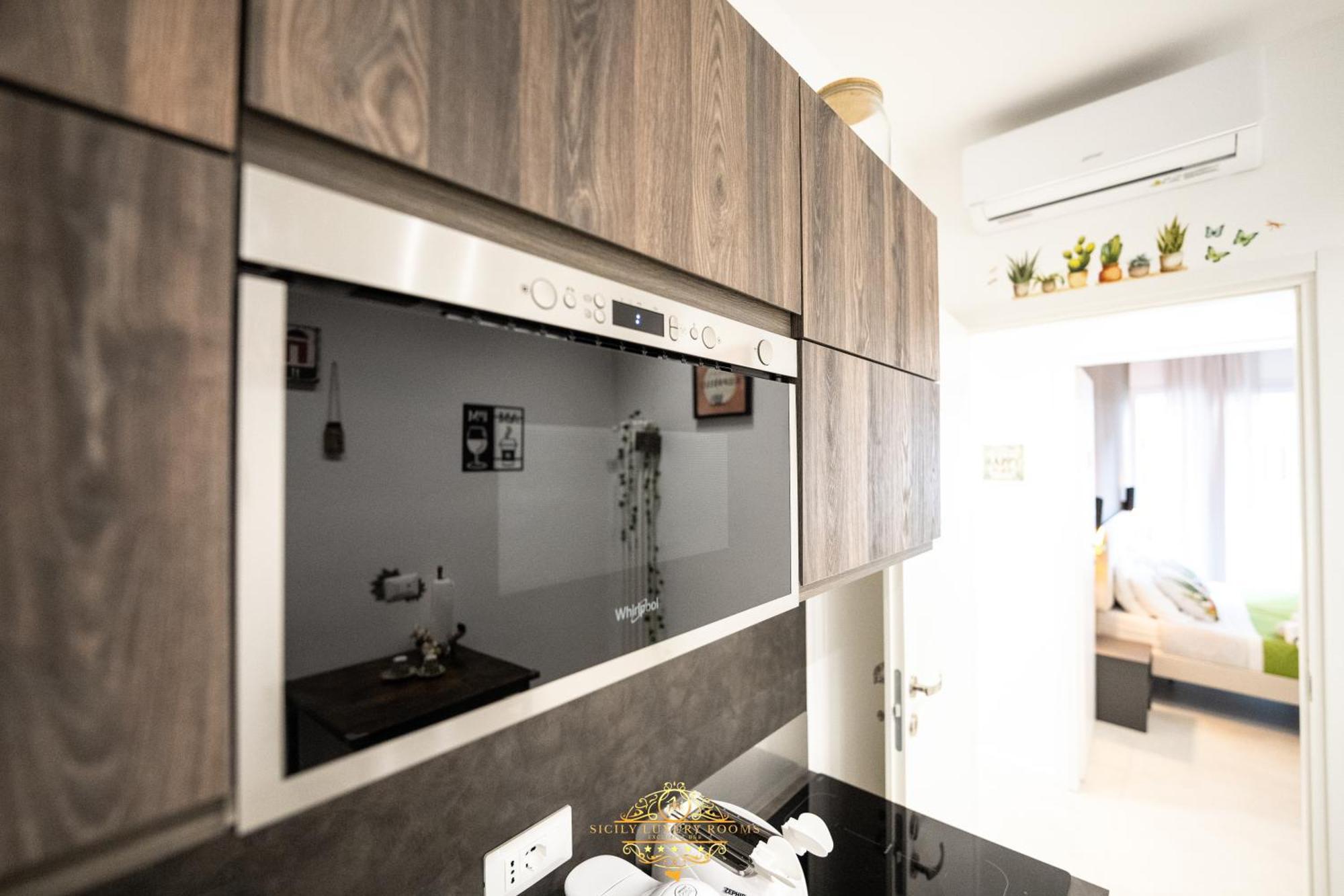 Sicily Luxury Rooms Палермо Экстерьер фото