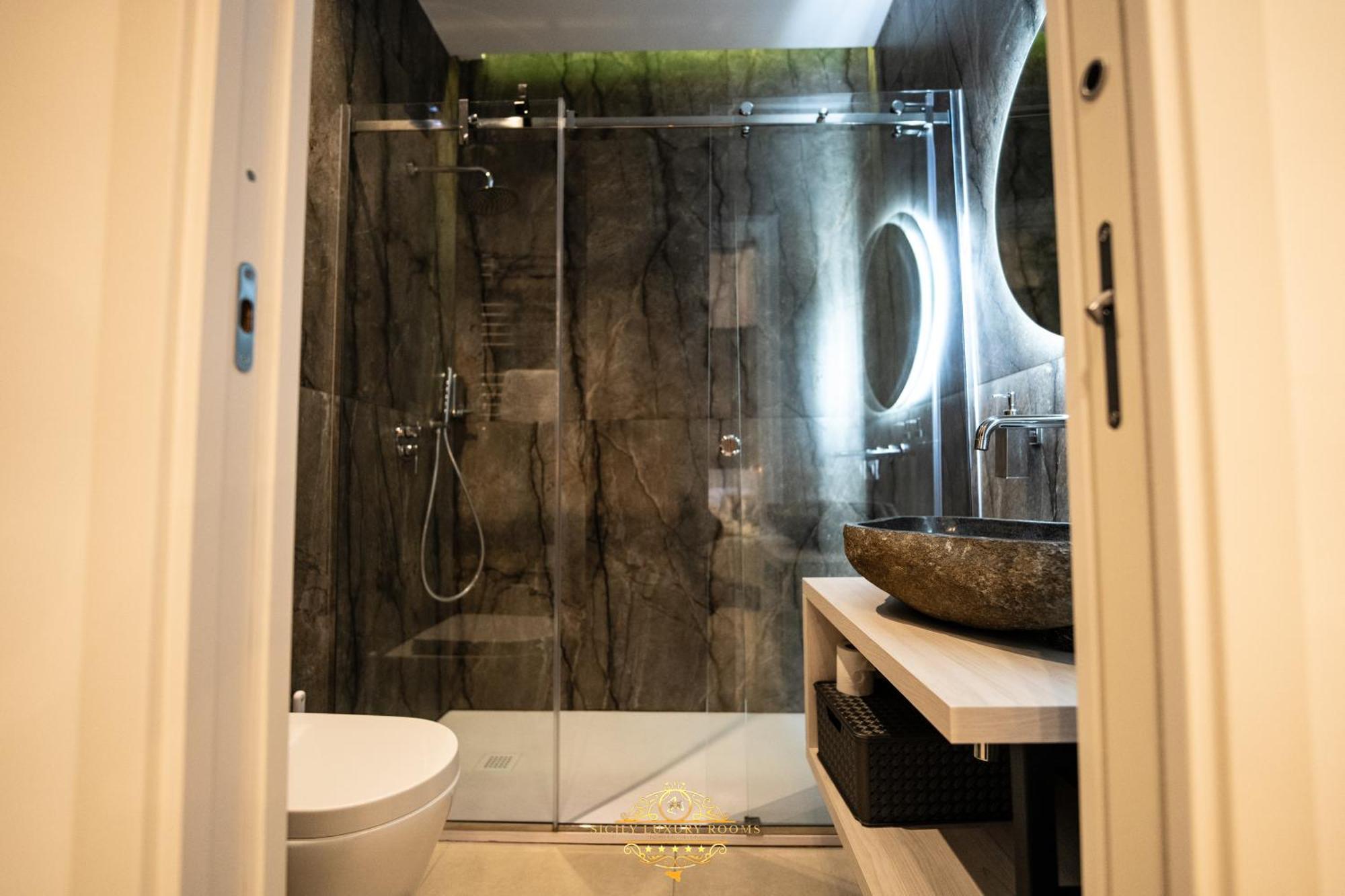 Sicily Luxury Rooms Палермо Экстерьер фото