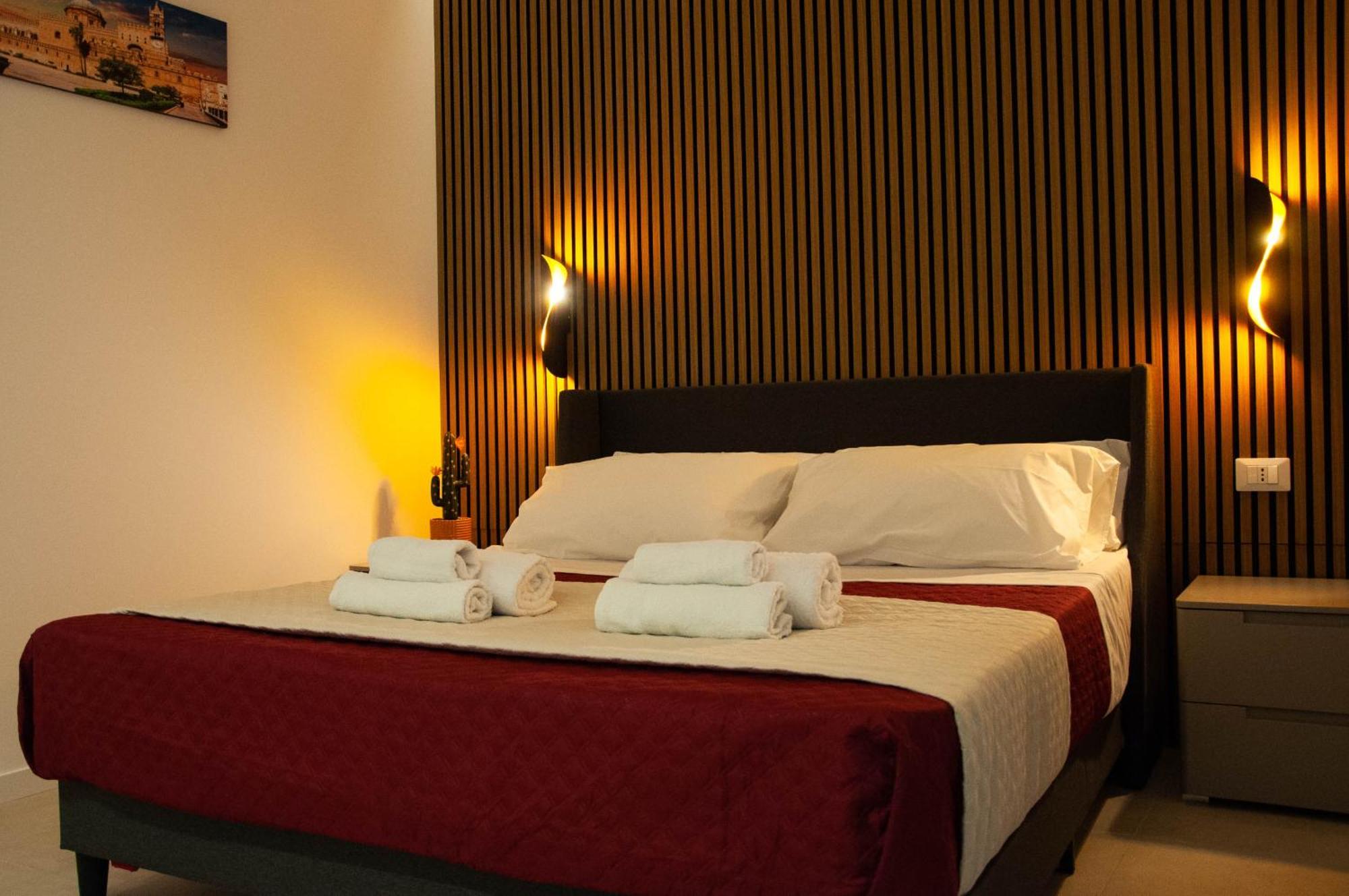 Sicily Luxury Rooms Палермо Экстерьер фото