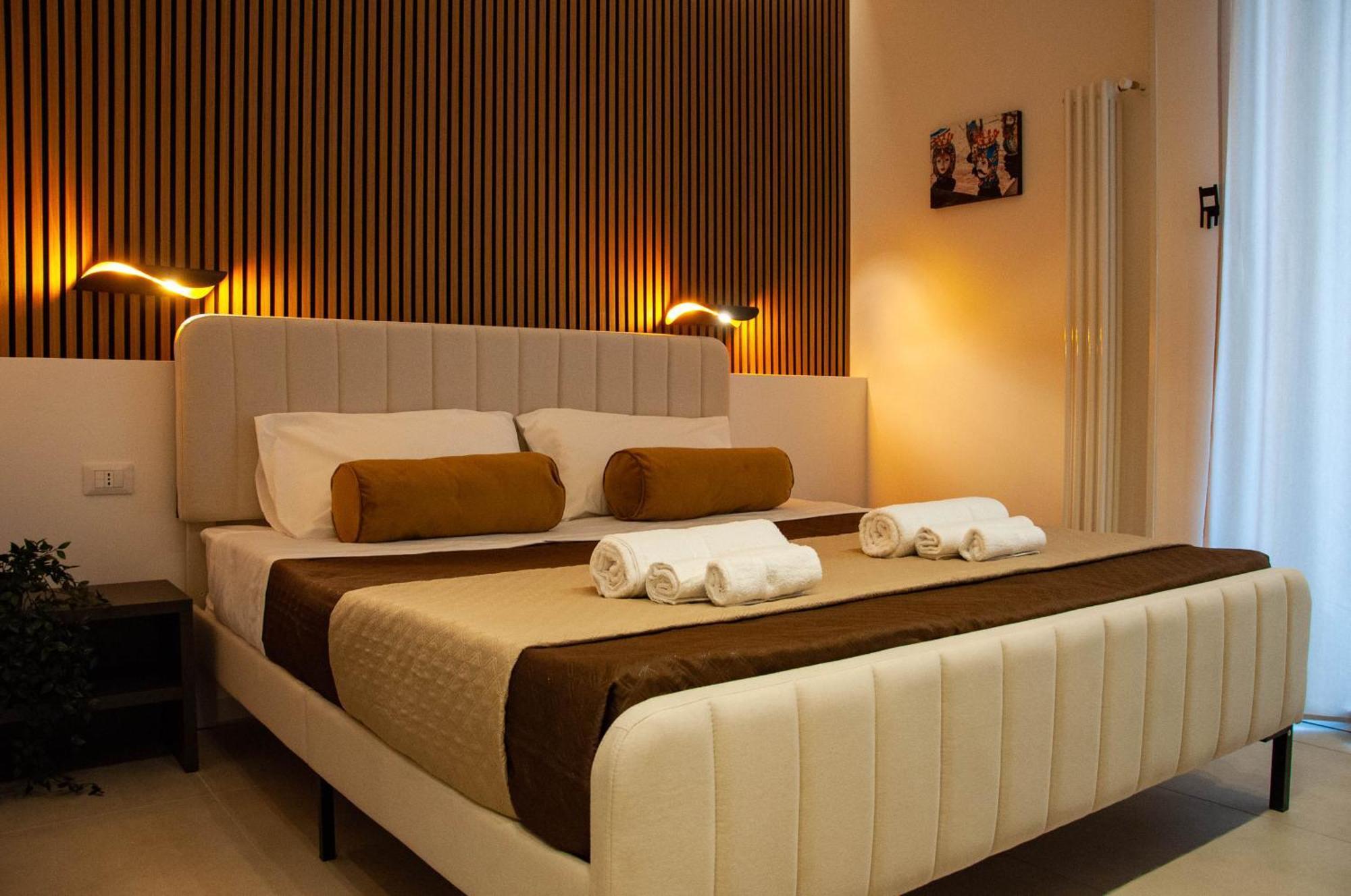 Sicily Luxury Rooms Палермо Экстерьер фото